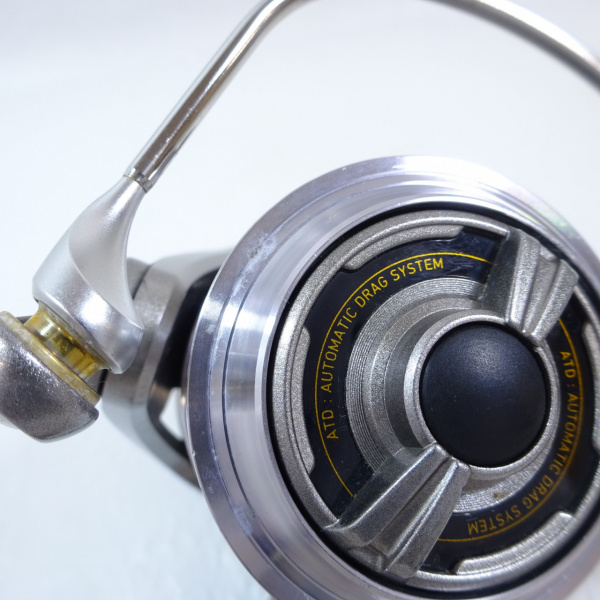 16トライソ 2500LBD